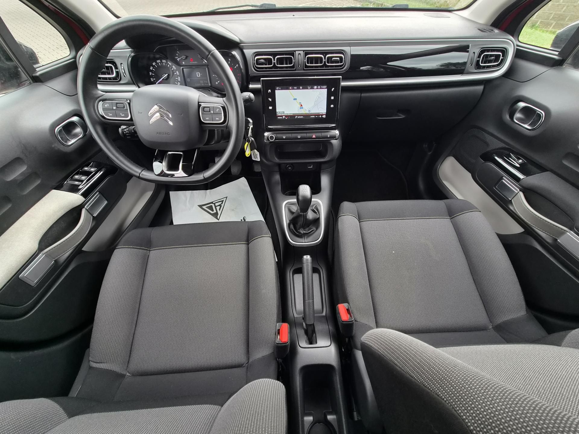 Citroën C3, 1,2 PureTech S&S Shine - fotka 6