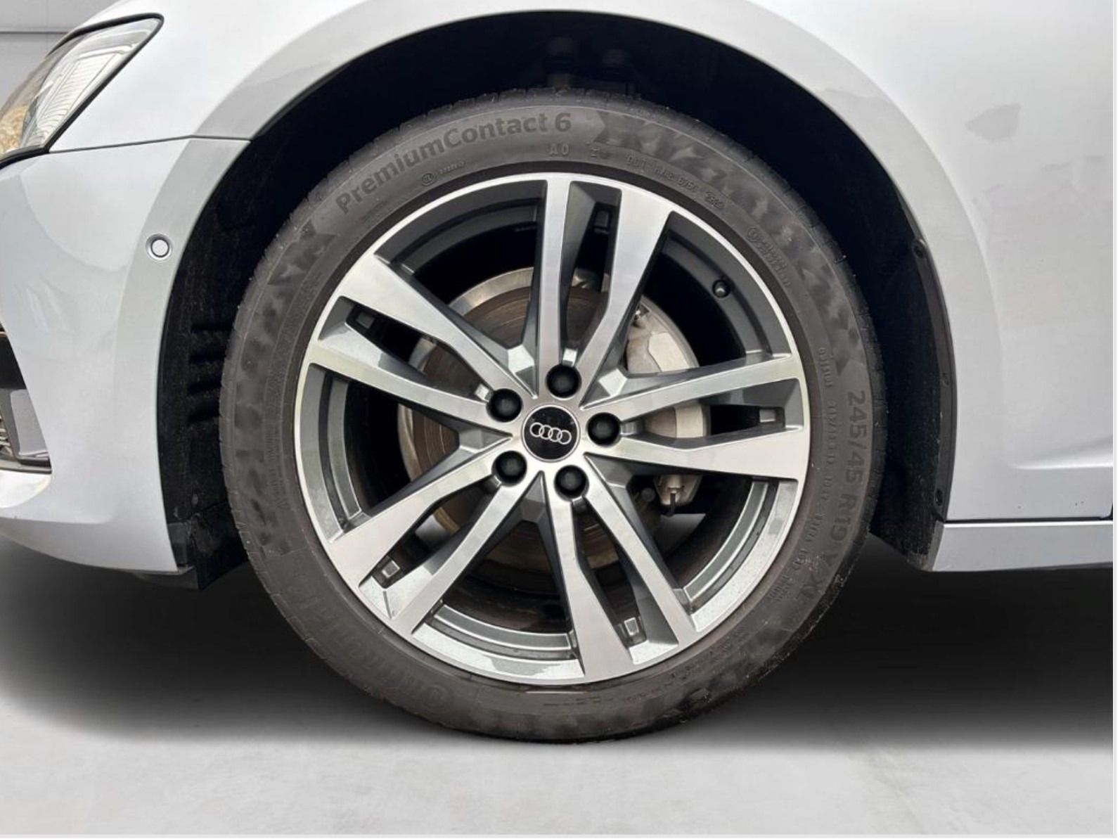 Audi A6 Avant, 40 TDI Quattro - fotka 6