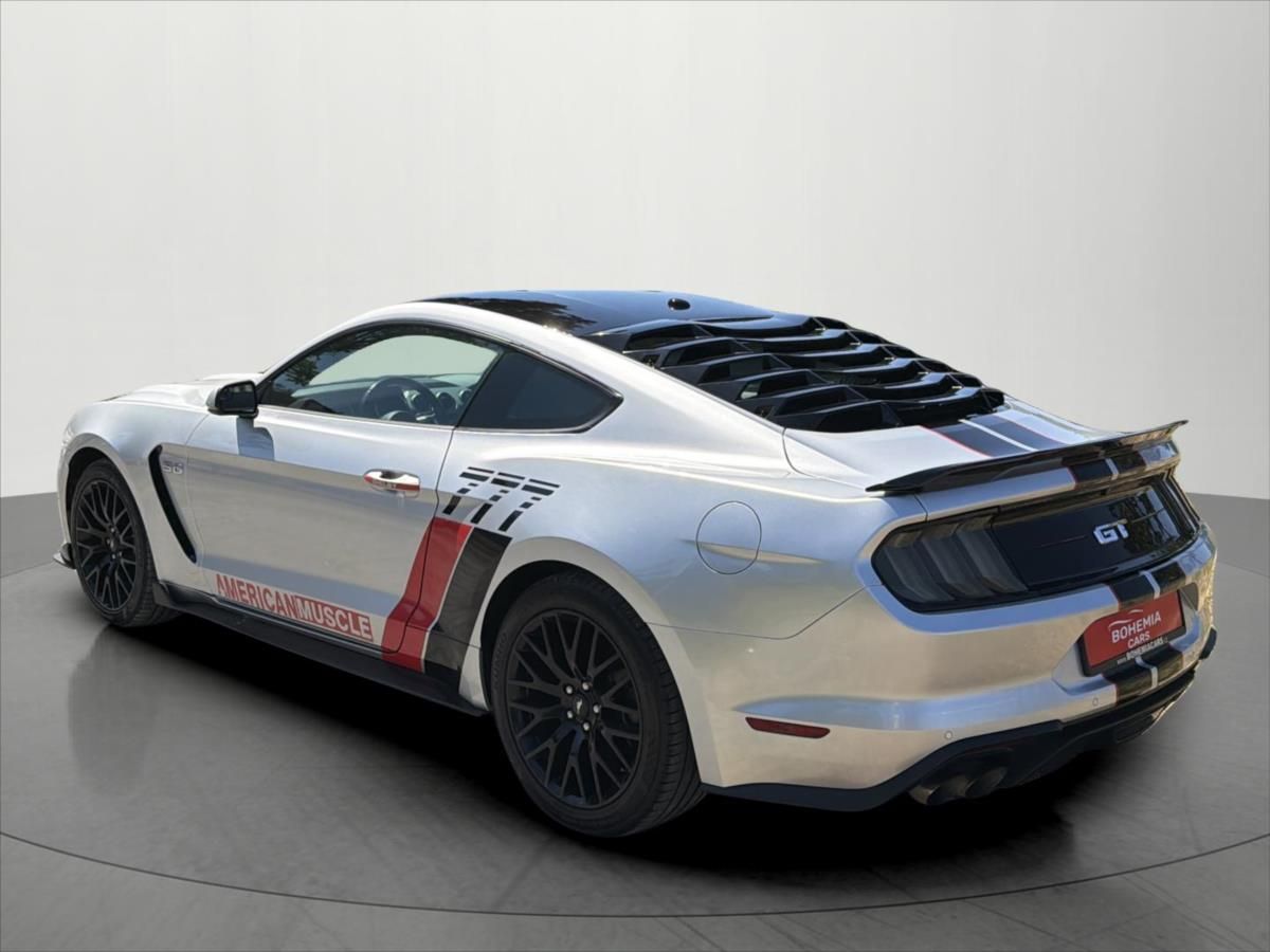 Ford Mustang, 5,0 331 Kw GT V8 Automat - fotka 5