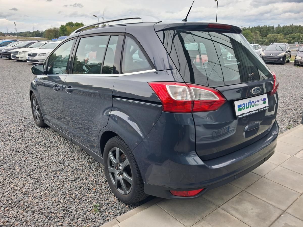 Ford Grand C-MAX, 2,0 tinanium, kamera, keyless - fotka 5