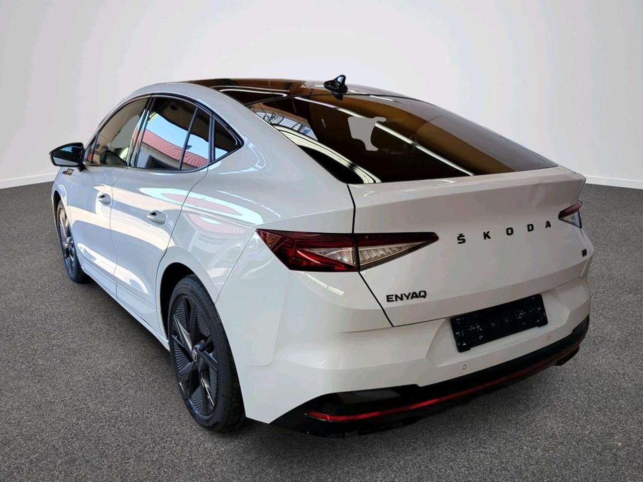 Škoda Enyaq Coupé, RS LOUNGE 220kw SOH 94% - fotka 3