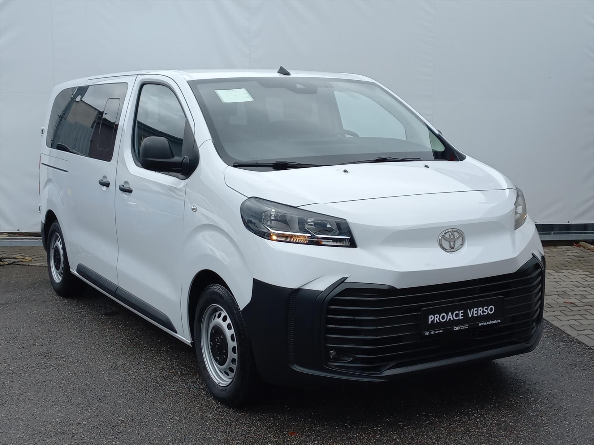 Toyota Proace Verso, 2,0 Diesel144k 6MT 5D Glass L1 - fotka 5