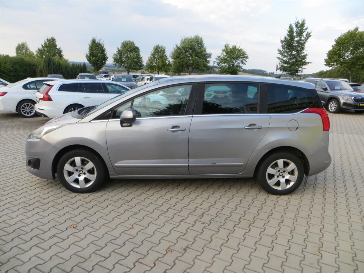 Peugeot 5008, 1,6 Digi Klima, Panorama ČR - fotka 4