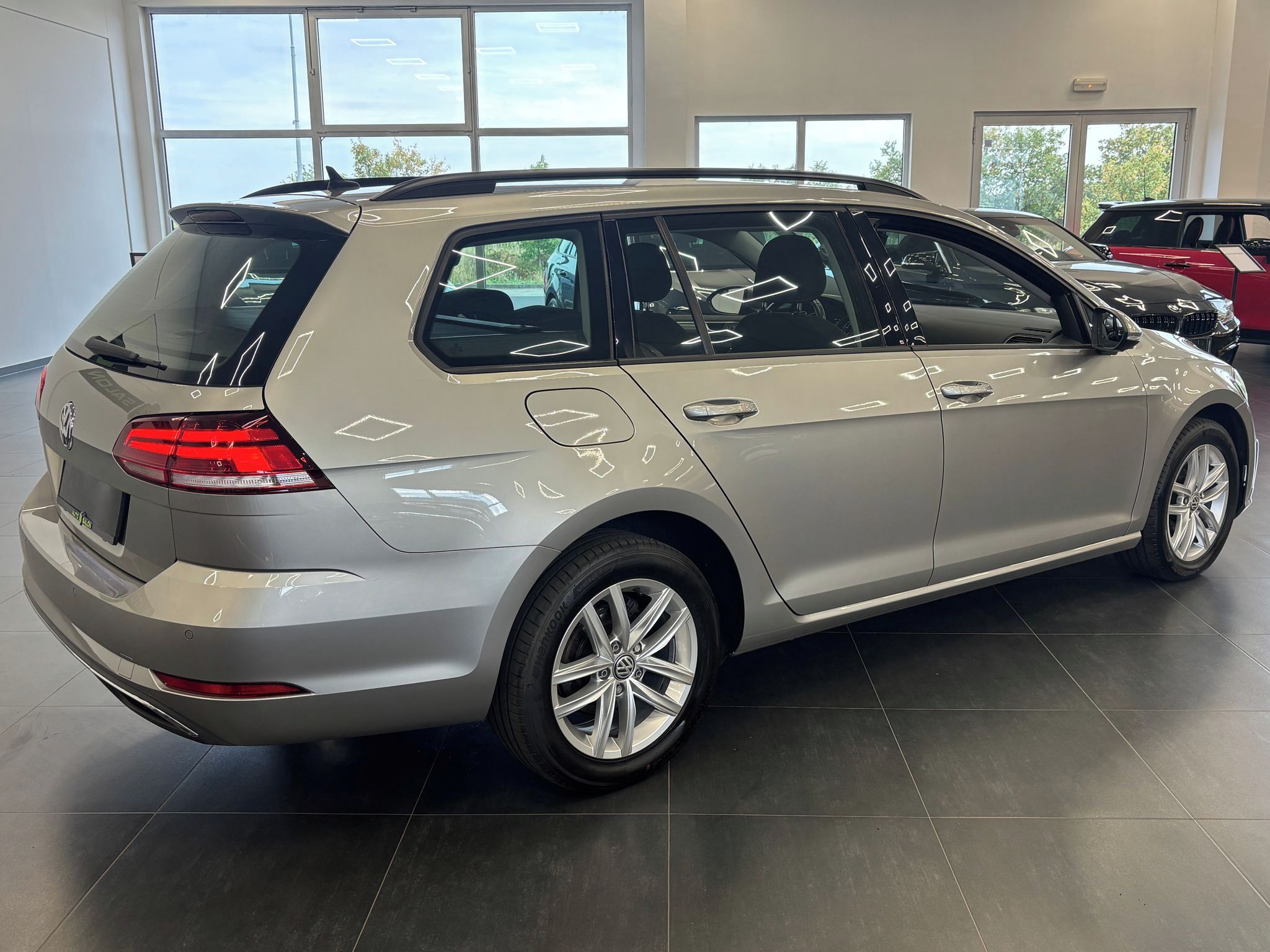 Volkswagen Golf, 1.6 TDI 85kW DSG, LED, Senzory - fotka 5