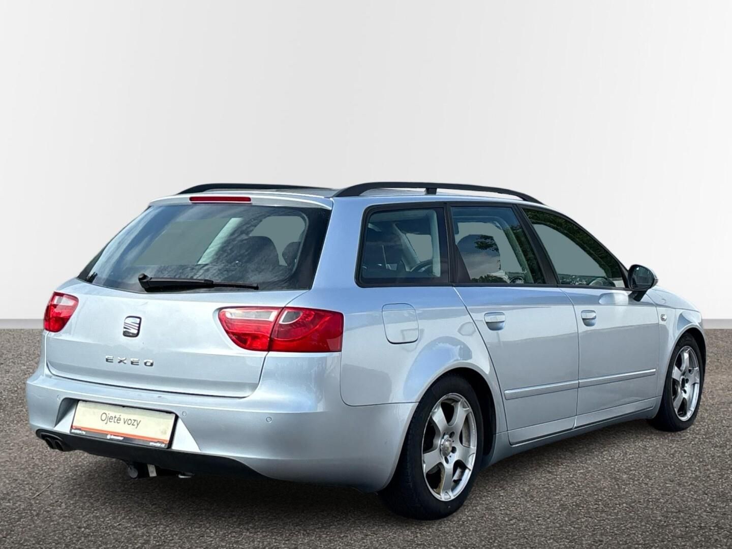 Seat Exeo, 2.0 TDI / 88 kW ST - fotka 2