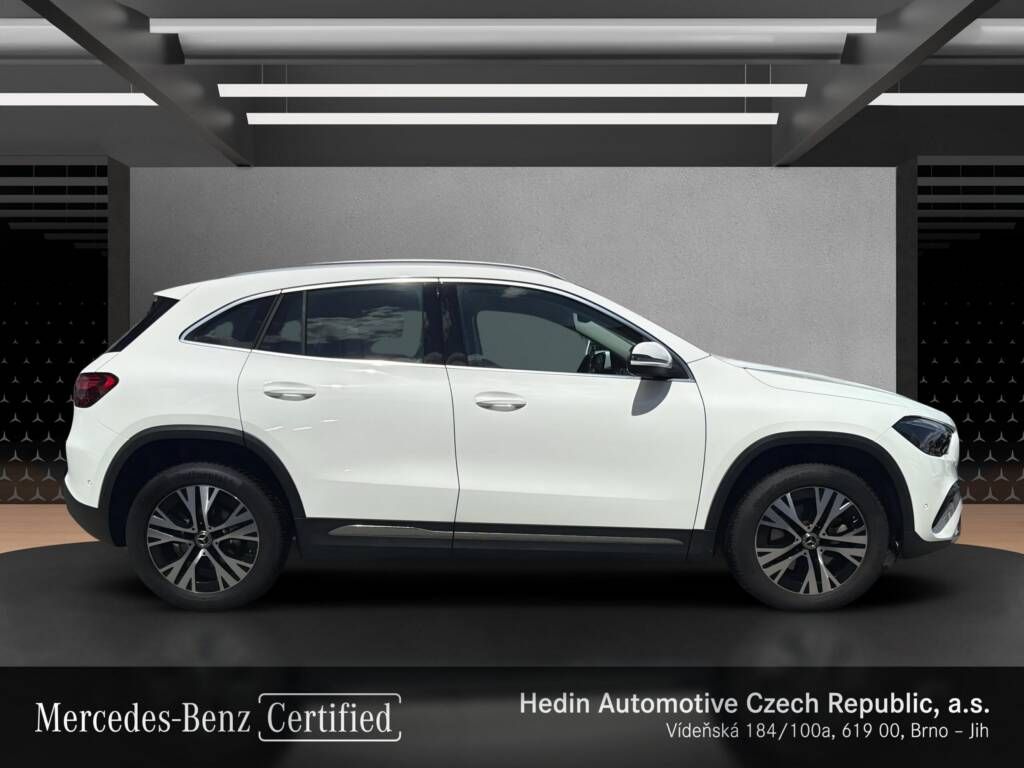 Mercedes-Benz GLA, 200 d 4M Progressive Advanced - fotka 6