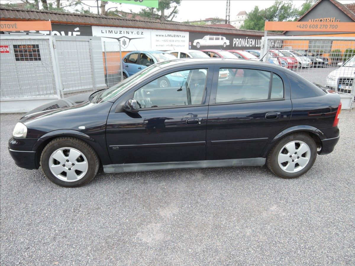 Opel Astra, 1,4 i Elegance Digi Klima TOP - fotka 4