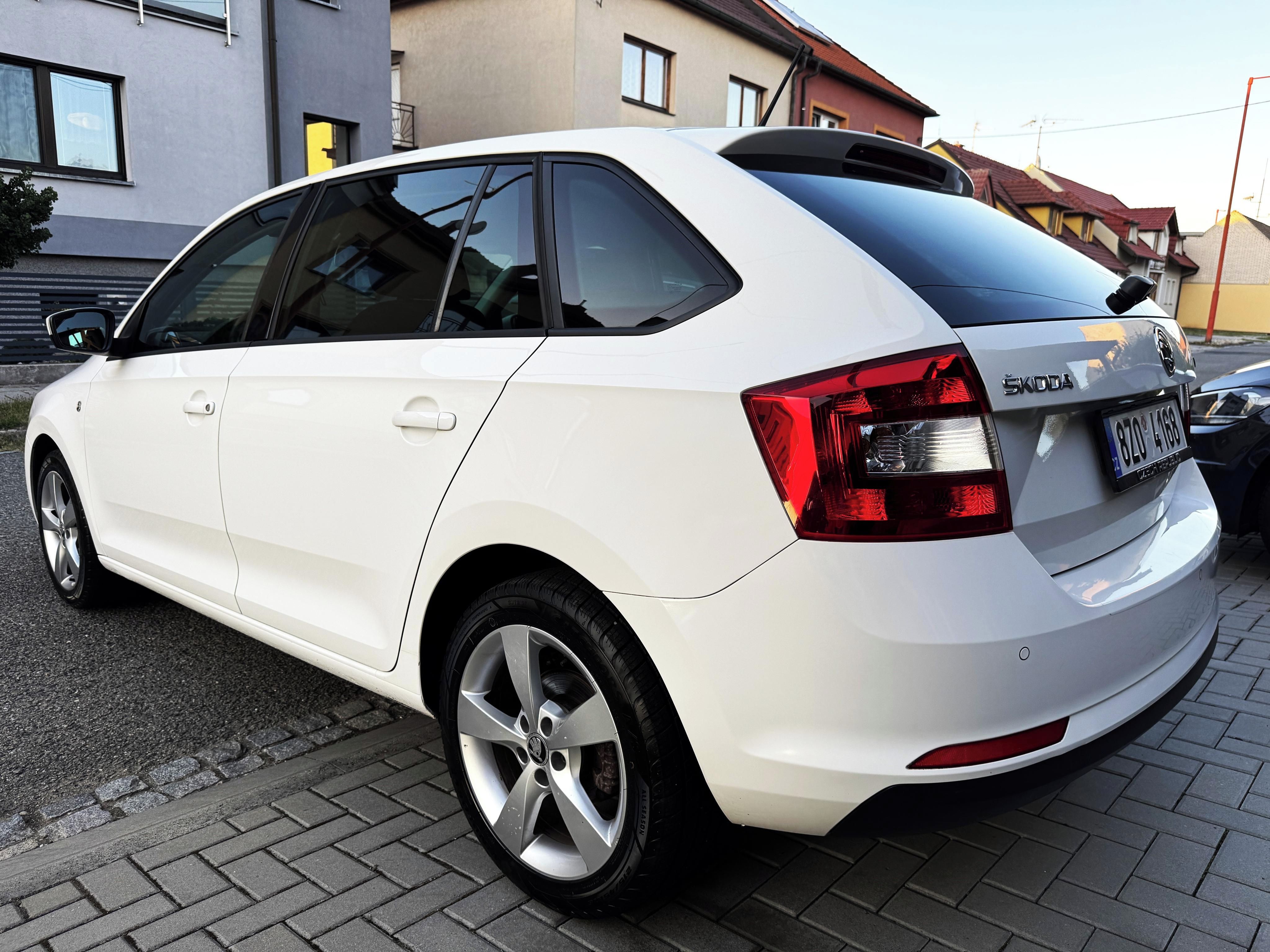 Škoda Rapid, 1.2TSI KLIMA,ALU,SERVISKA, - fotka 6
