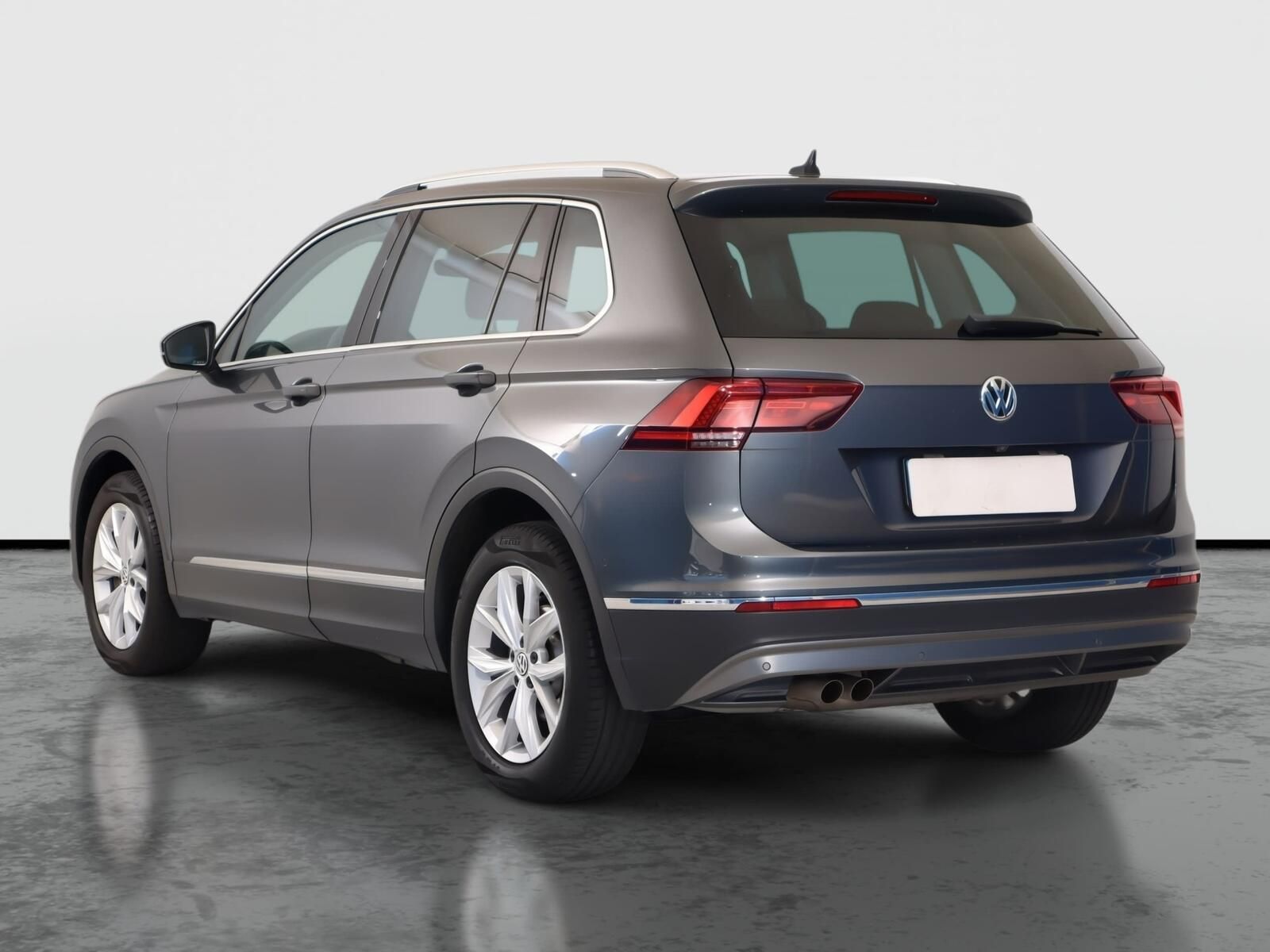 Volkswagen Tiguan, 2.0 TSI, 4X4, Automat - fotka 4