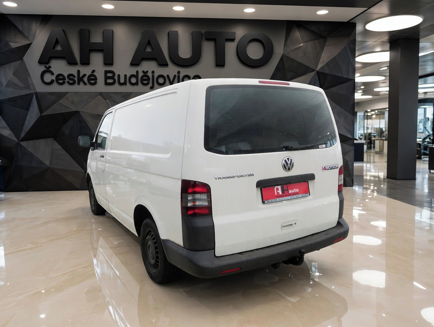 Volkswagen Transporter, T5 2.5 TDi 4Motion, 96 kW, 4X4 - fotka 4