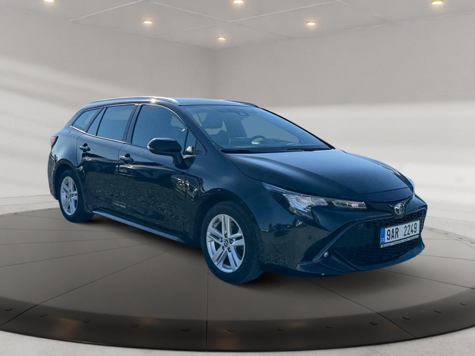 Toyota Corolla, COMFORT 2.0HYBRID 112kW CZ DPH - fotka 3