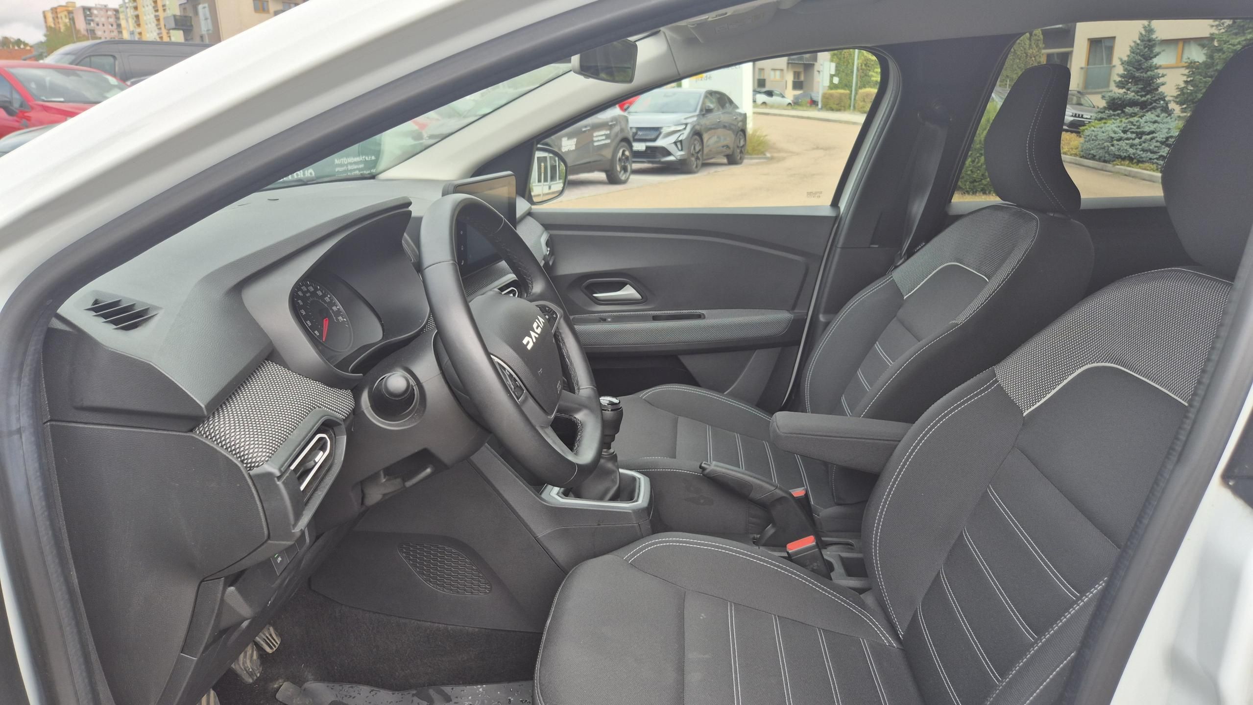 Dacia Jogger, Expression TCe100 ECO-G 5 míst - fotka 6