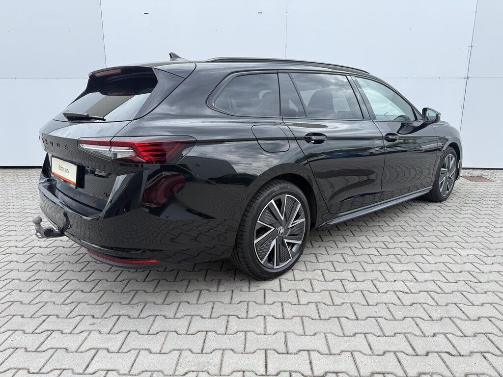 Škoda Superb, DSG 4M 2,0TDi 142kW SportLine - fotka 2