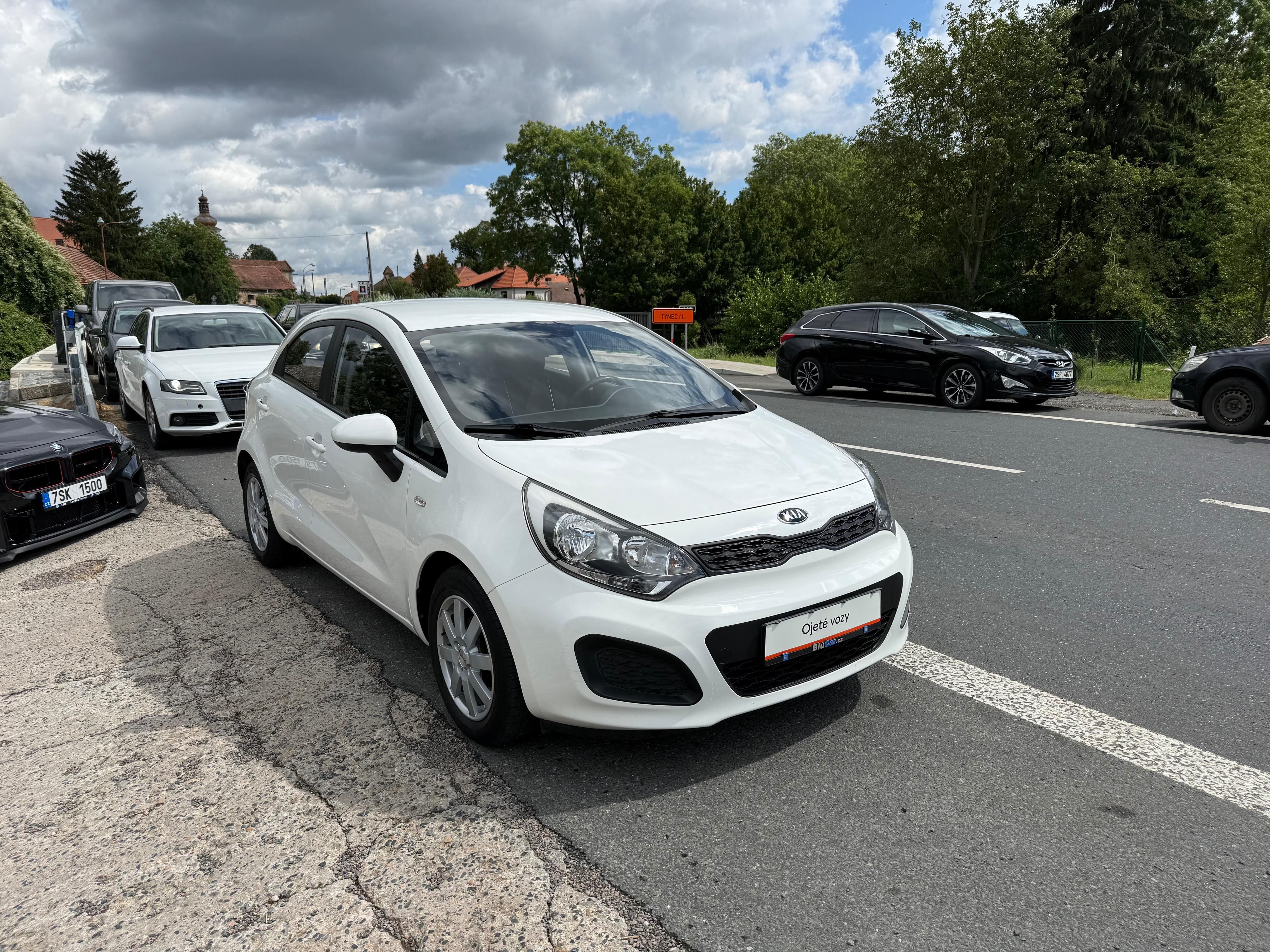 Kia Rio, 1.2CVVT 63kw ČR - fotka 3
