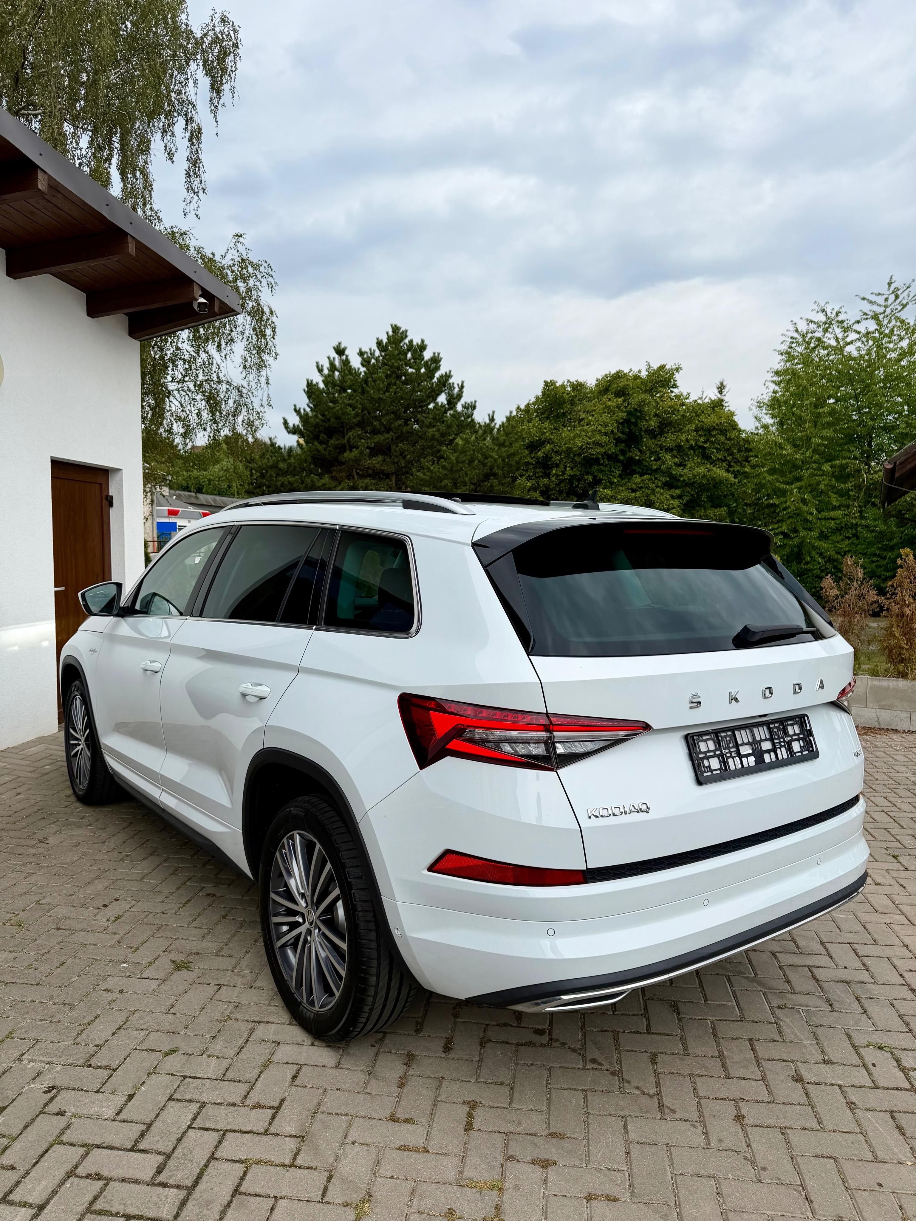 Škoda Kodiaq, L & K 2.0 TSI 4x4 PANORAMA - fotka 5