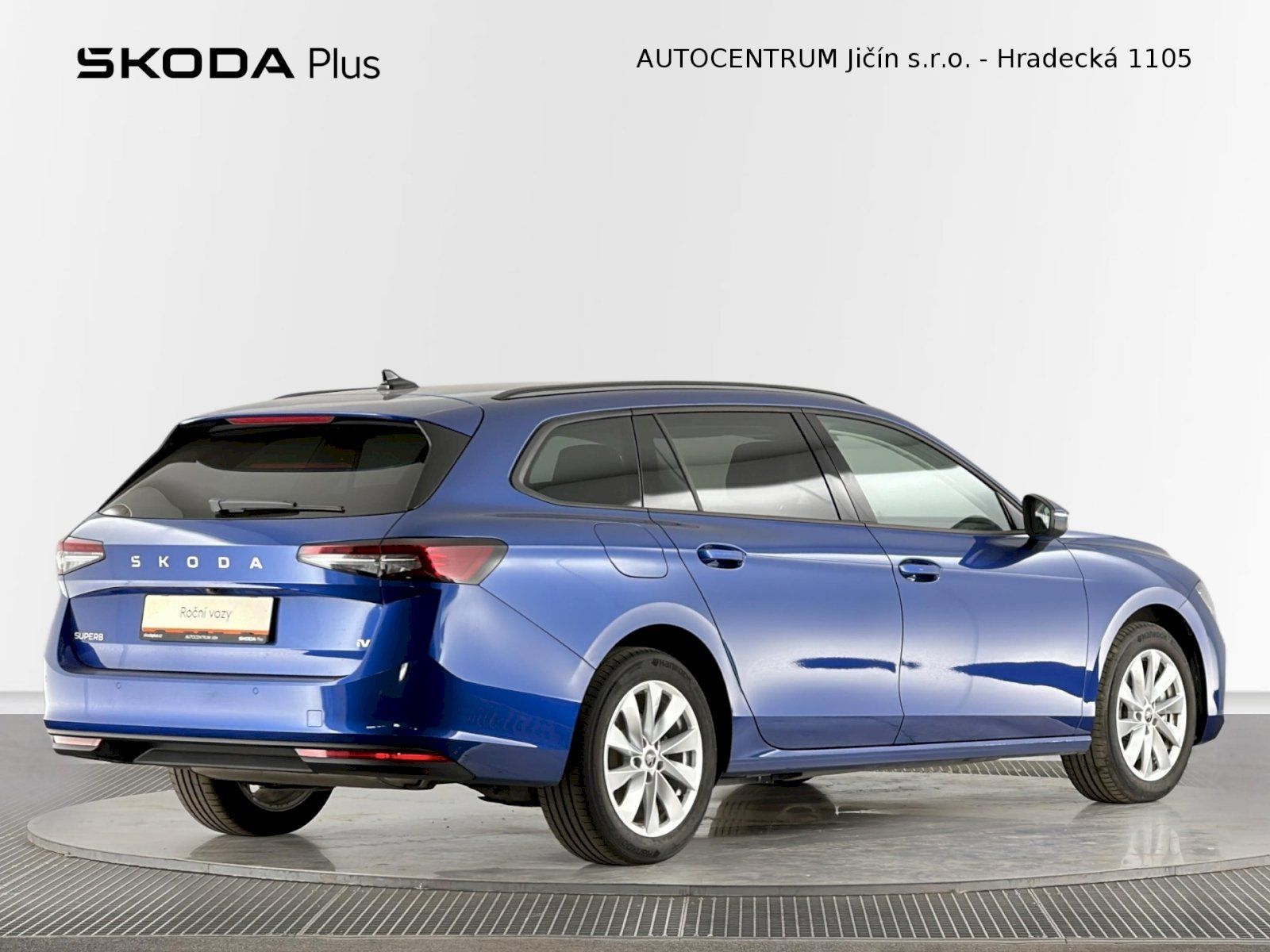 Škoda Superb, Combi iV DSG 1.5TSI 150kW Sele - fotka 2