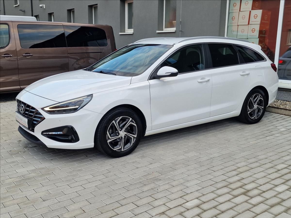 Hyundai i30, 1.0T-Gdi Smart Kombi,ČR,1.Maj - fotka 6