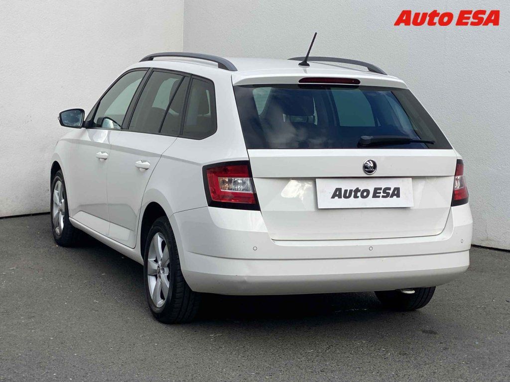 Škoda Fabia, 1.2TSI - fotka 6