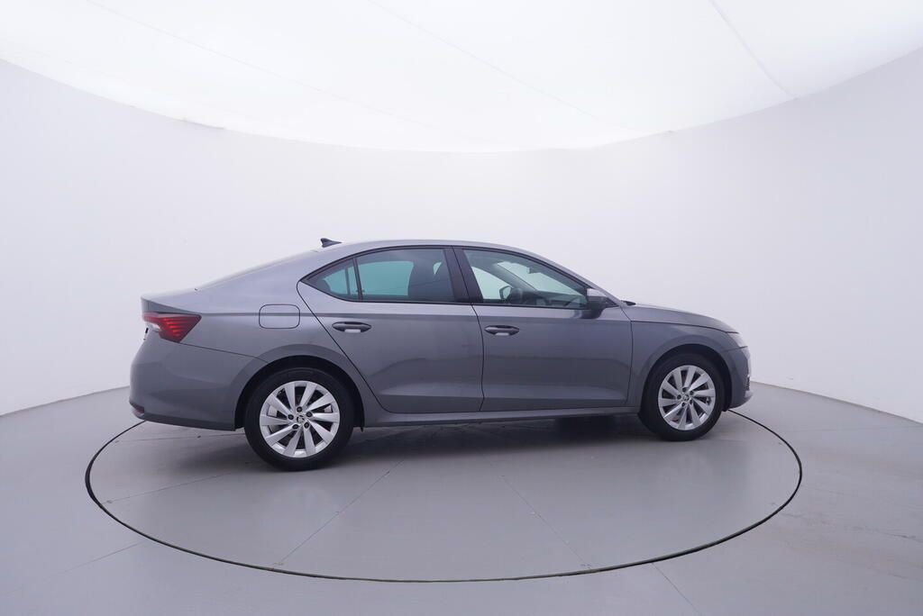 Škoda Octavia, Selection 1.5 TSI 85 kW - fotka 6
