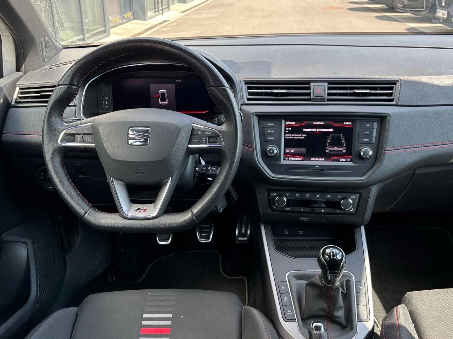 Seat Arona, 1.5 TSI / 110 kW FR - fotka 5