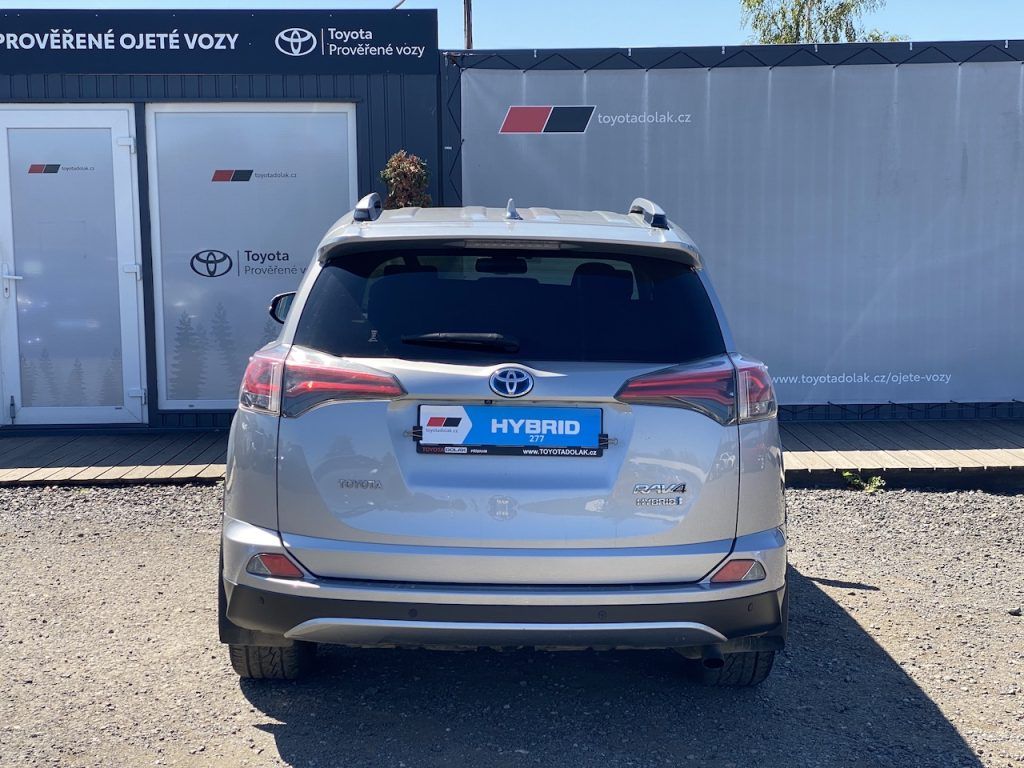 Toyota Rav4, 2.5HSD, ČR, Trend, 4x4, Navi - fotka 6
