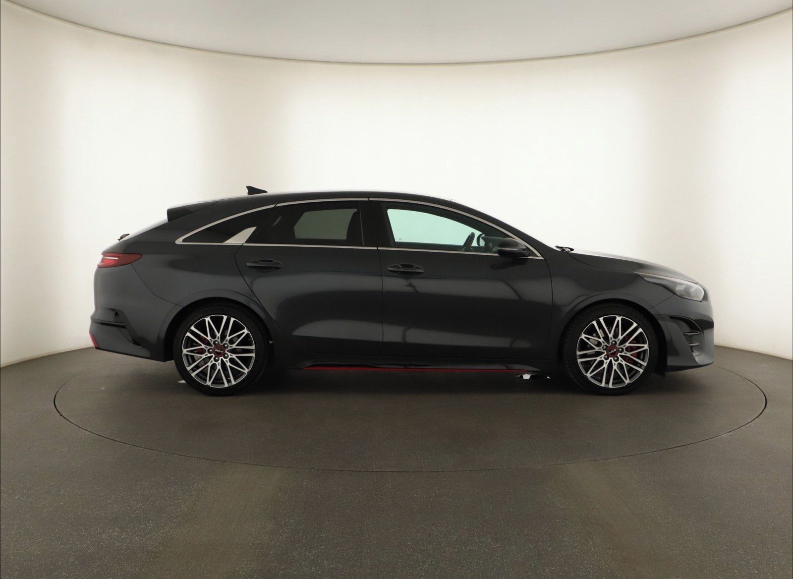 Kia ProCeed, GT 1.6 T-GDI, Automat, ČR - fotka 6