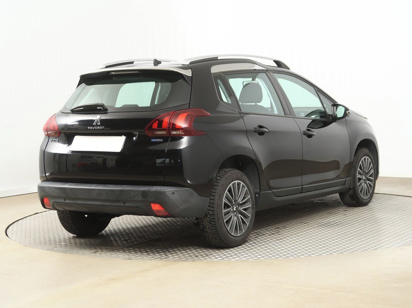 Peugeot 2008, 1.2 PureTech, Automat - fotka 5
