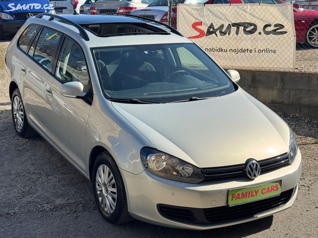 Volkswagen Golf, 1.2,AUTOMAT,SERVIS.KN,PANORAMA