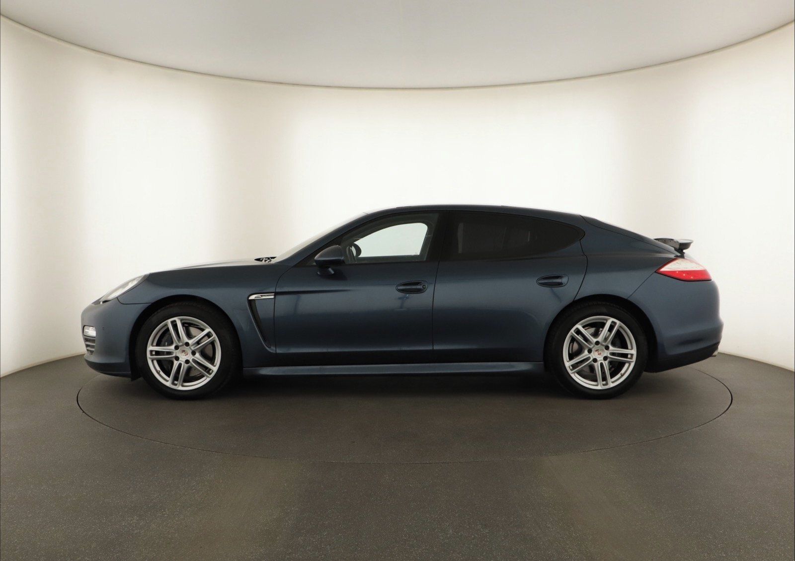 Porsche Panamera, V6, 4X4, Automat, Serv.kniha - fotka 2