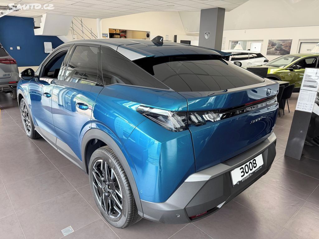 Peugeot 3008, BUSINESS Hybrid 145 e-DCS6 - fotka 5