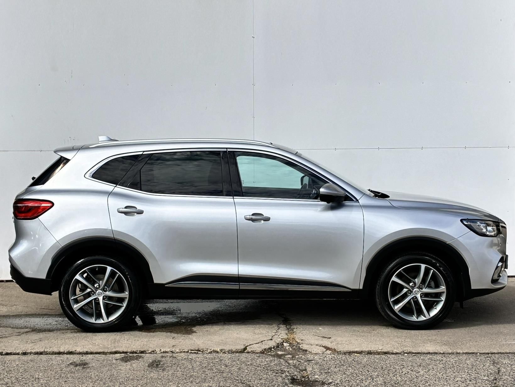 MG HS, 1.5 TGI 119kW Elegance - fotka 3