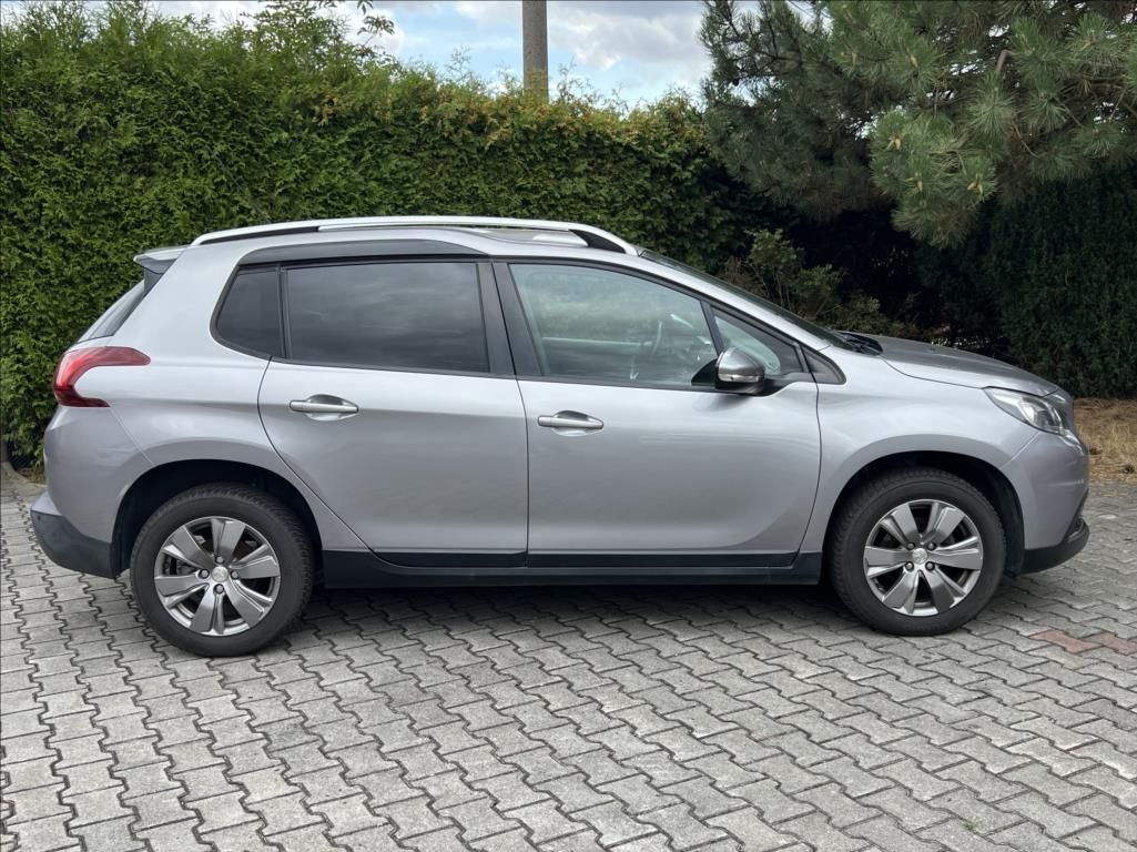 Peugeot 2008, 1,6 HDi Active my16 - fotka 6