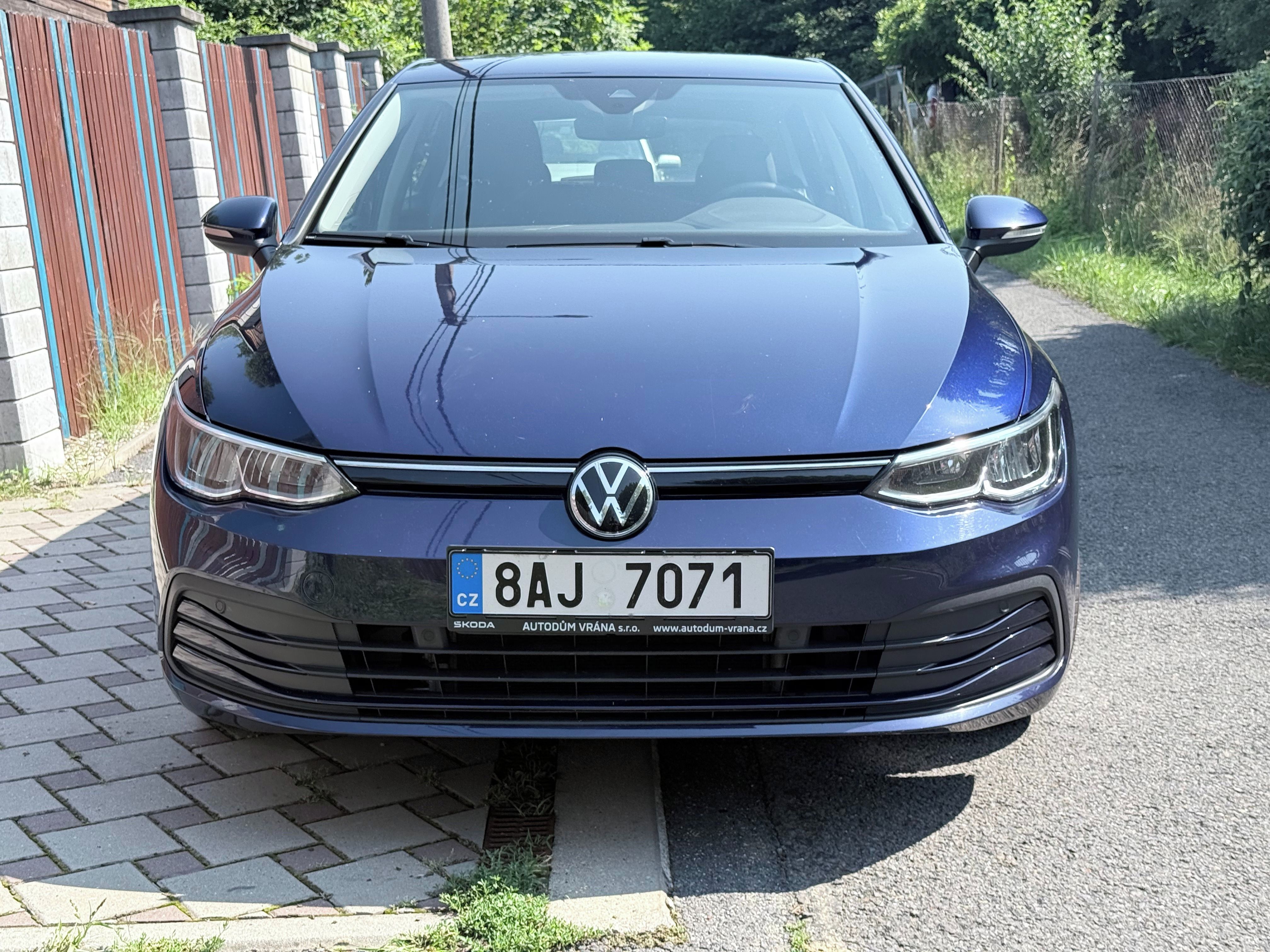 Volkswagen Golf, První majitel, servis. - fotka 2