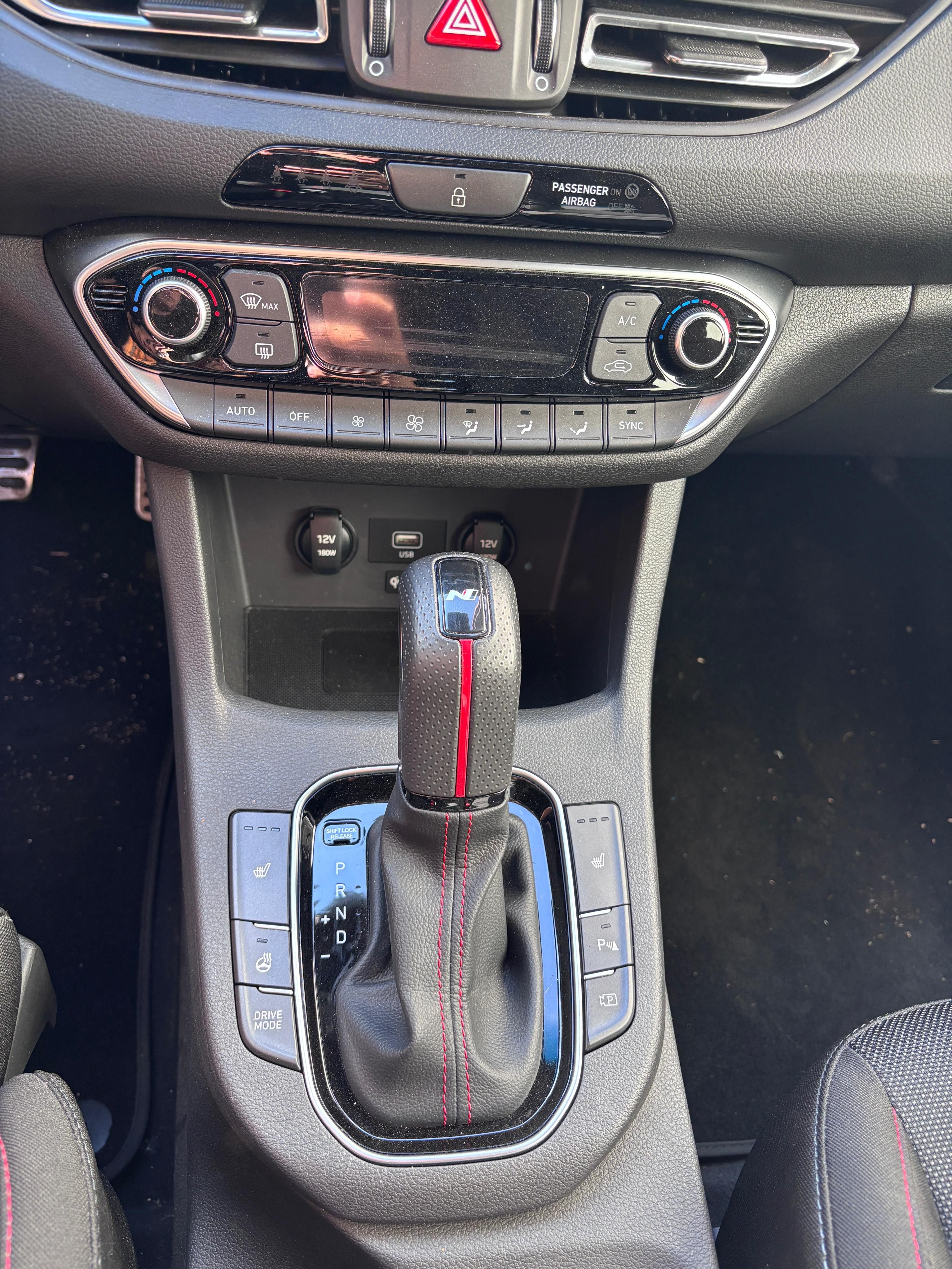 Hyundai i30, Hyundai i30 N-Line - fotka 6