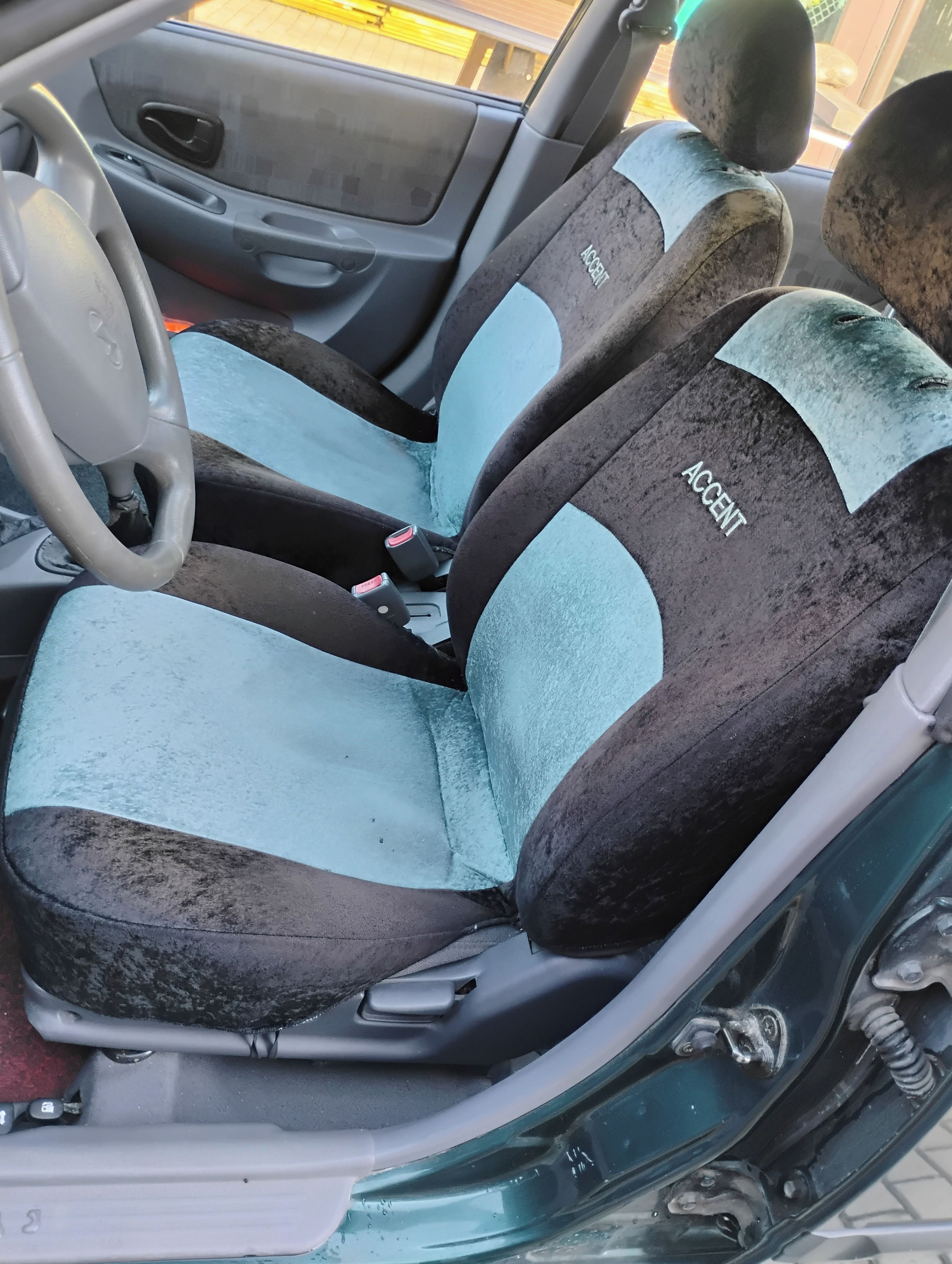 Hyundai Accent, 1,3 i, tažné, + možnost Al kol - fotka 5