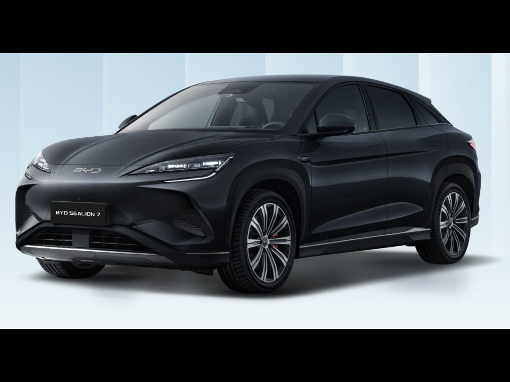 BYD Sealion 7, Design AWD 530 koní
