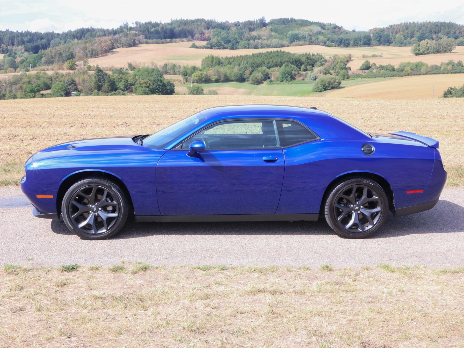 Dodge Challenger, 3,6 V6 227kW SXT Aut - fotka 4