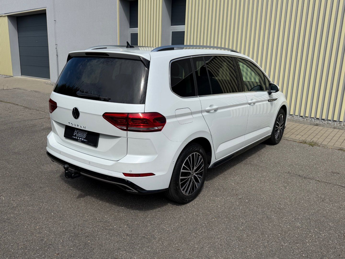 Volkswagen Touran, 1.5TSi 110kW DSG R-line! - fotka 5