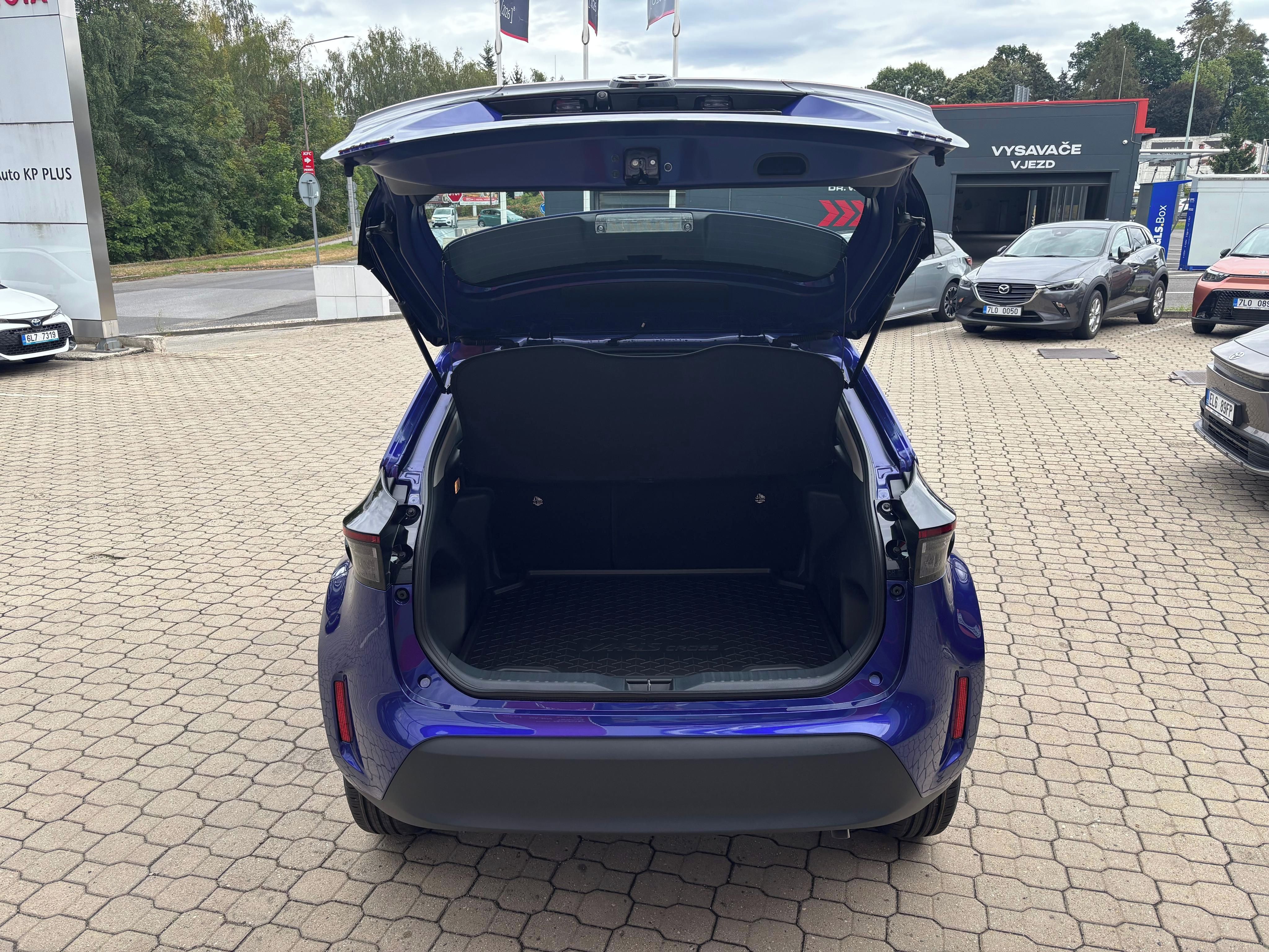 Toyota Yaris Cross, 1.5 HEV 116k Comfort MY26 - fotka 6