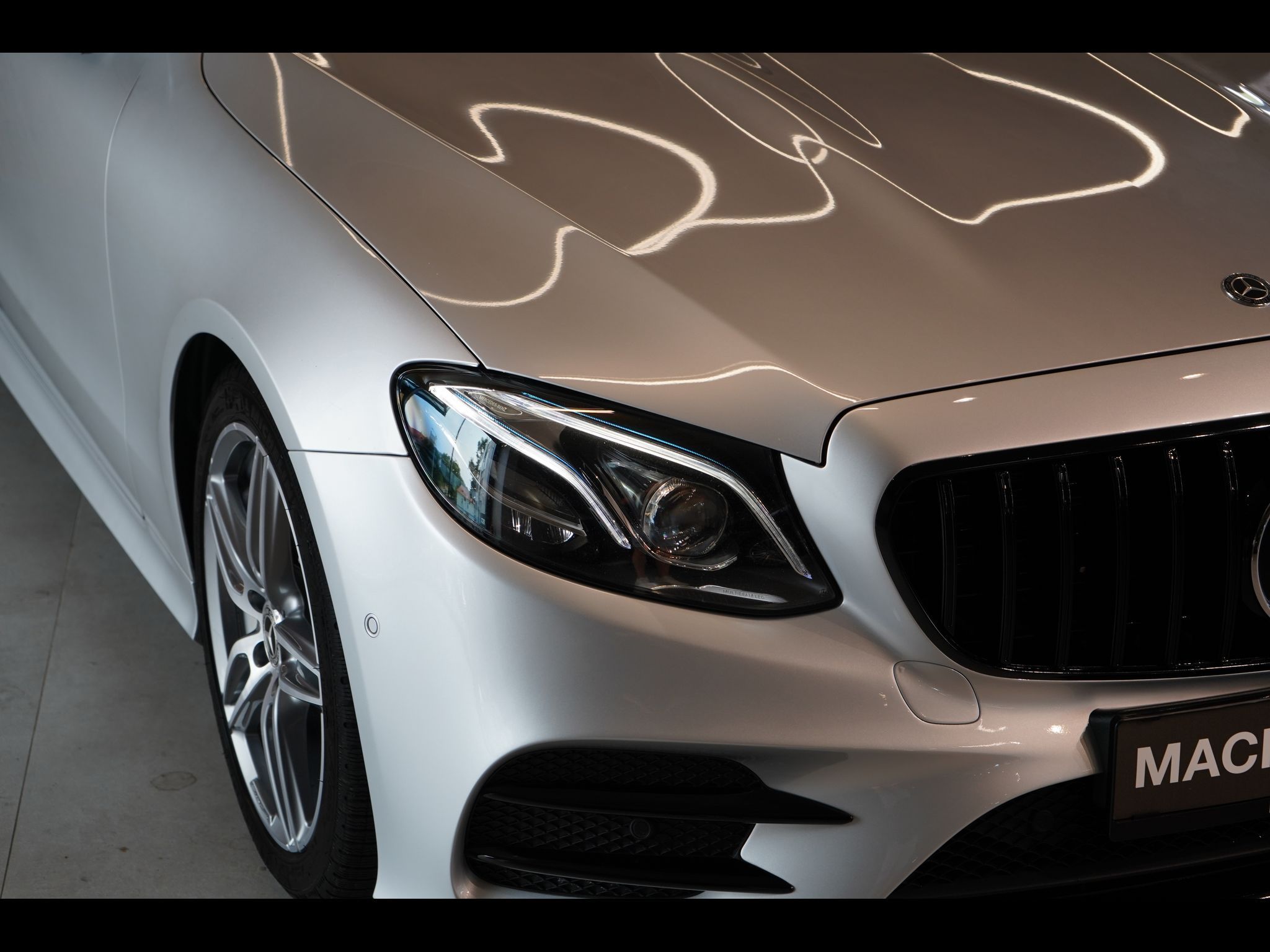 Mercedes-Benz Třídy E, 300 AMG, E63 Kit,Burmester,360 - fotka 5