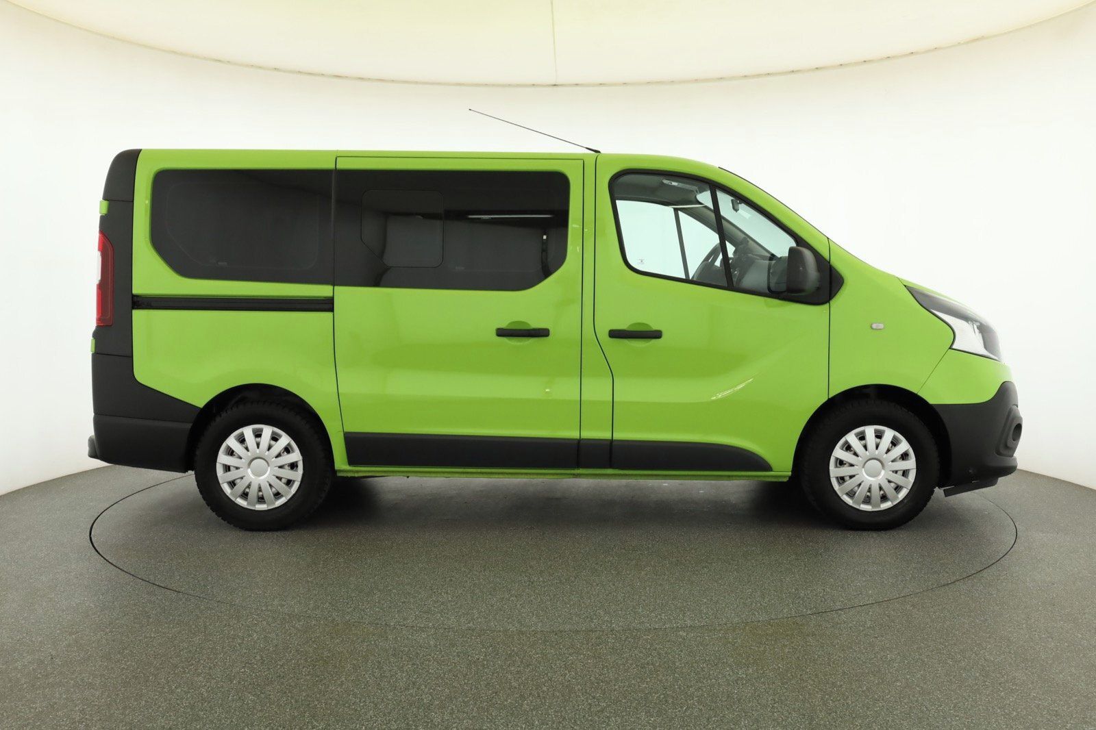 Renault Trafic, 1.6 dCi, Bus, 9Míst, ČR, 1Maj - fotka 6