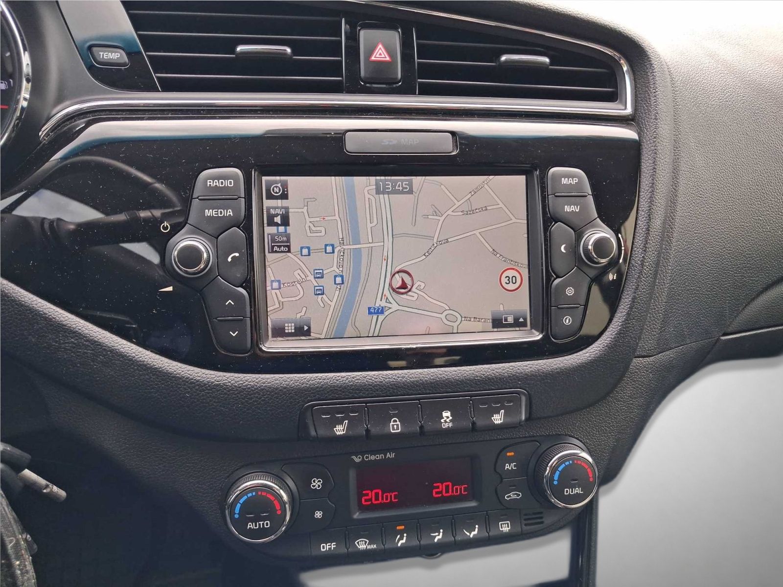 Kia Cee´d, 1.6 GDI, ČR,1.maj, Serv.kniha - fotka 2