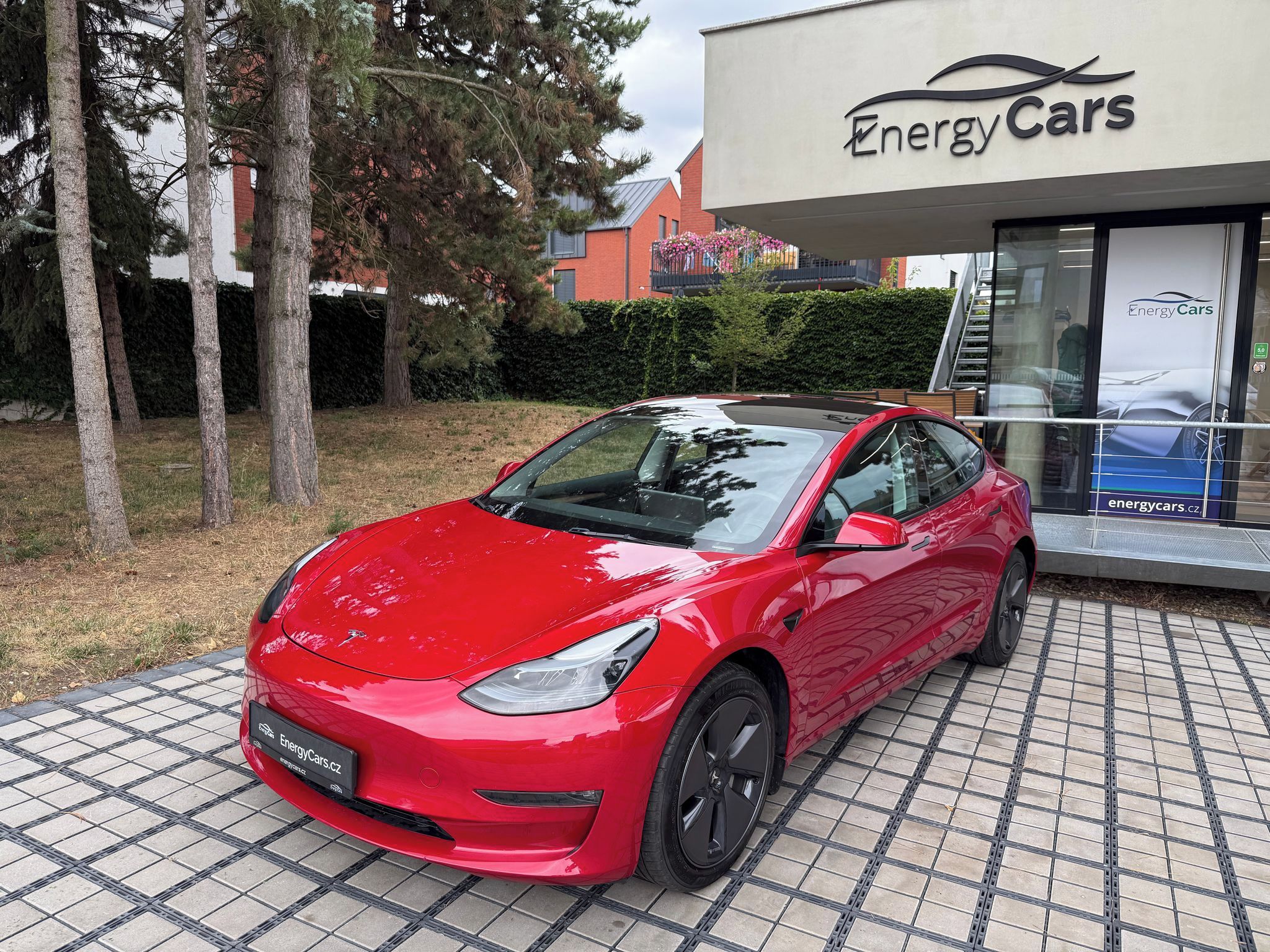 Tesla Model 3, Long Range AWD