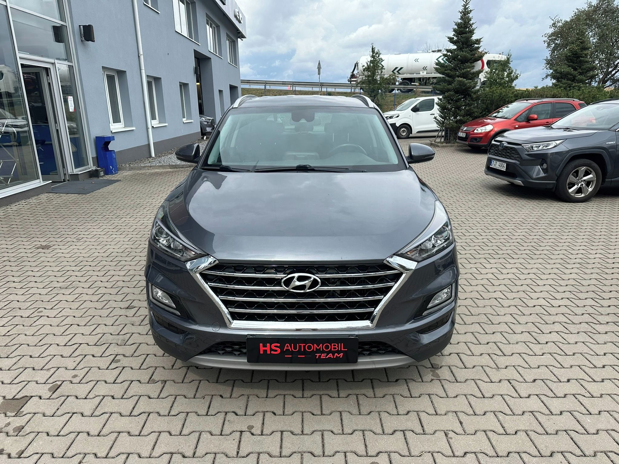 Hyundai Tucson, 1,6D 85kW  2 sady pneumatik - fotka 3