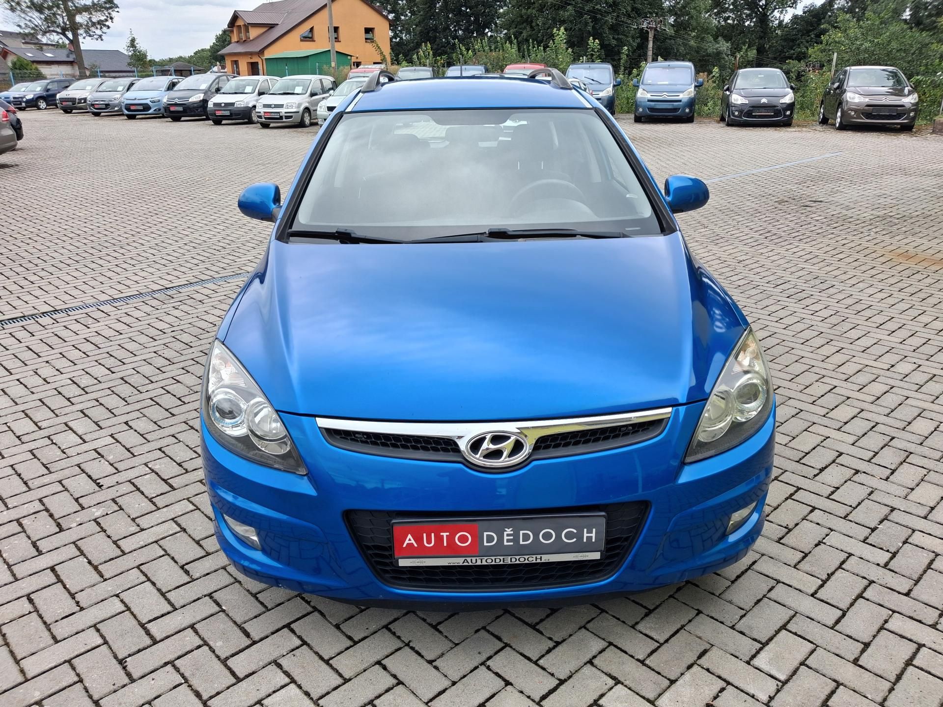 Hyundai i30, 1,4i  LPG  KLIMA  2x KOLA - fotka 2