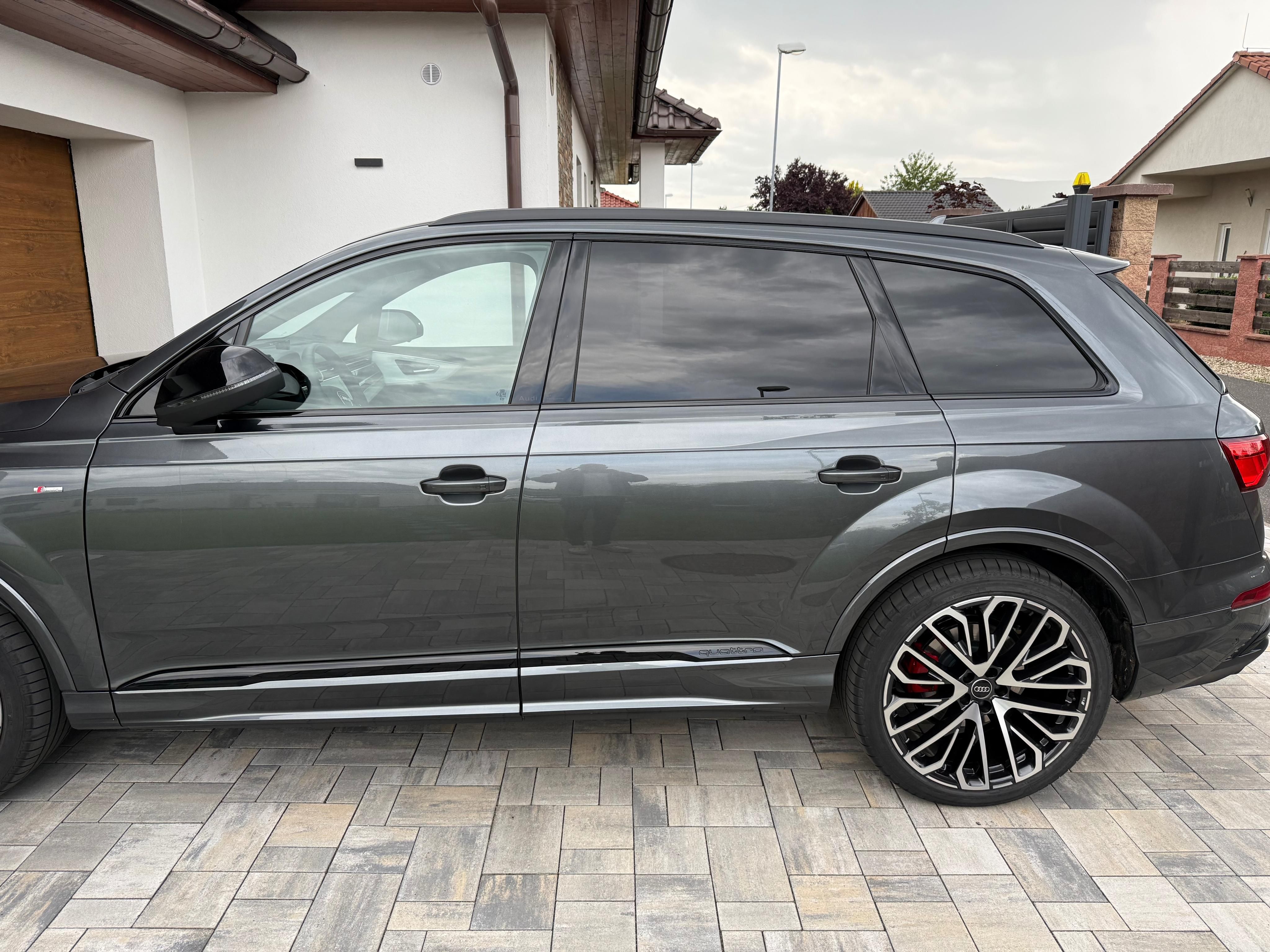 Audi Q7, Audi Q7 3,0 TDI V6 - Limitovan - fotka 5