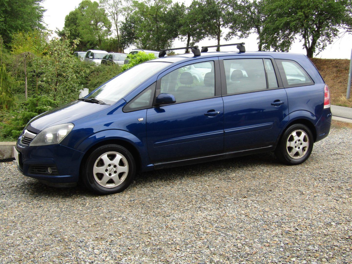Opel Zafira, 1.6 16V  7 MÍST - fotka 2