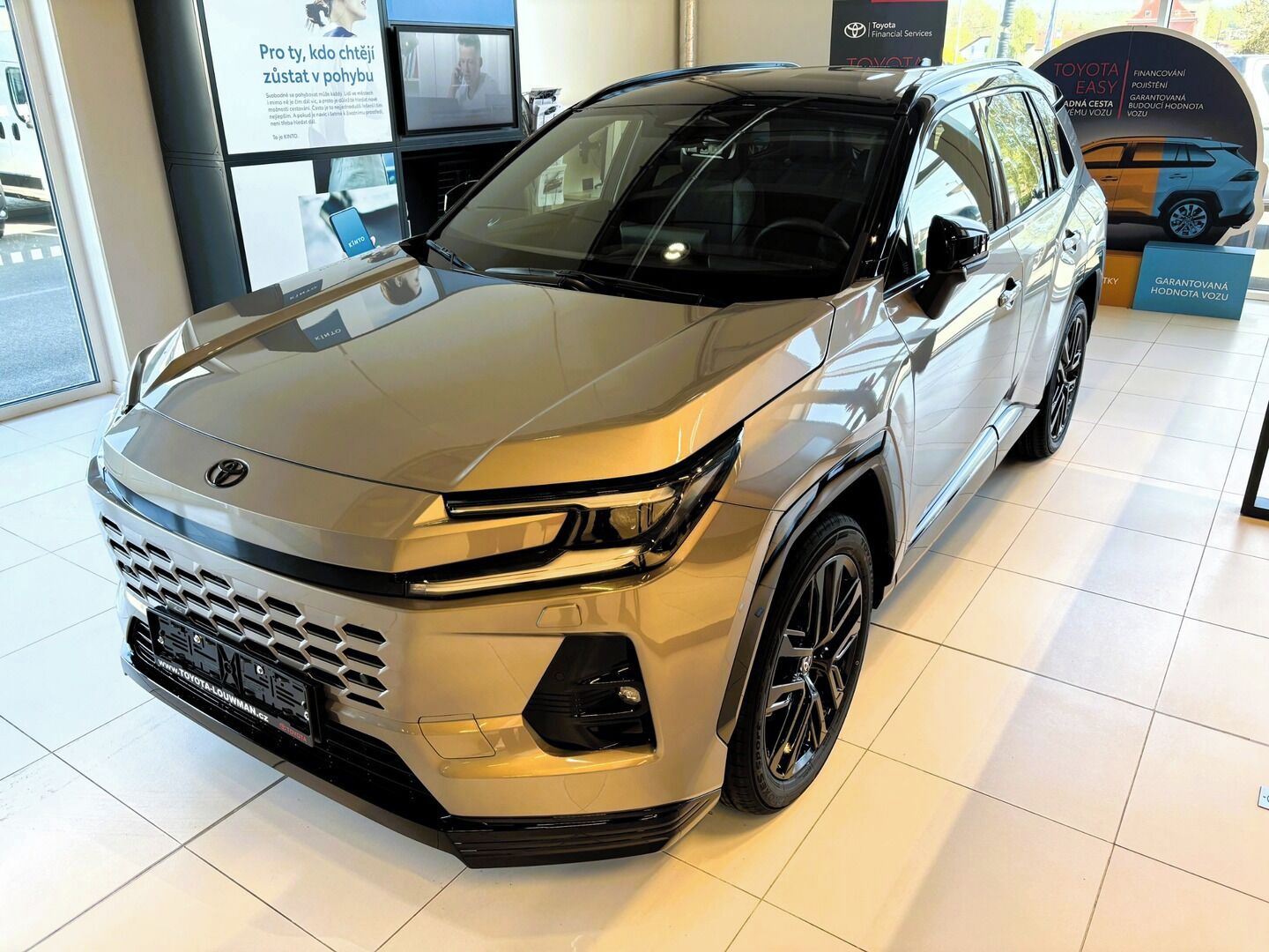 Toyota Rav4, 2,5 Style VIP AWD - fotka 3