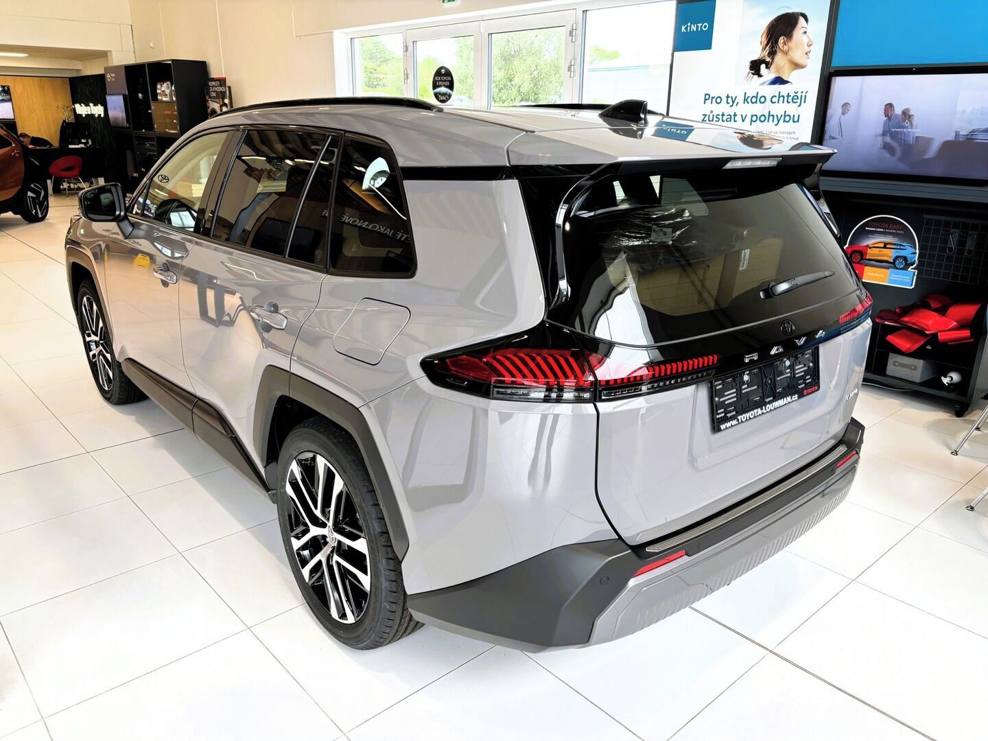 Toyota Rav4, 2,5 Executive AWD - fotka 4