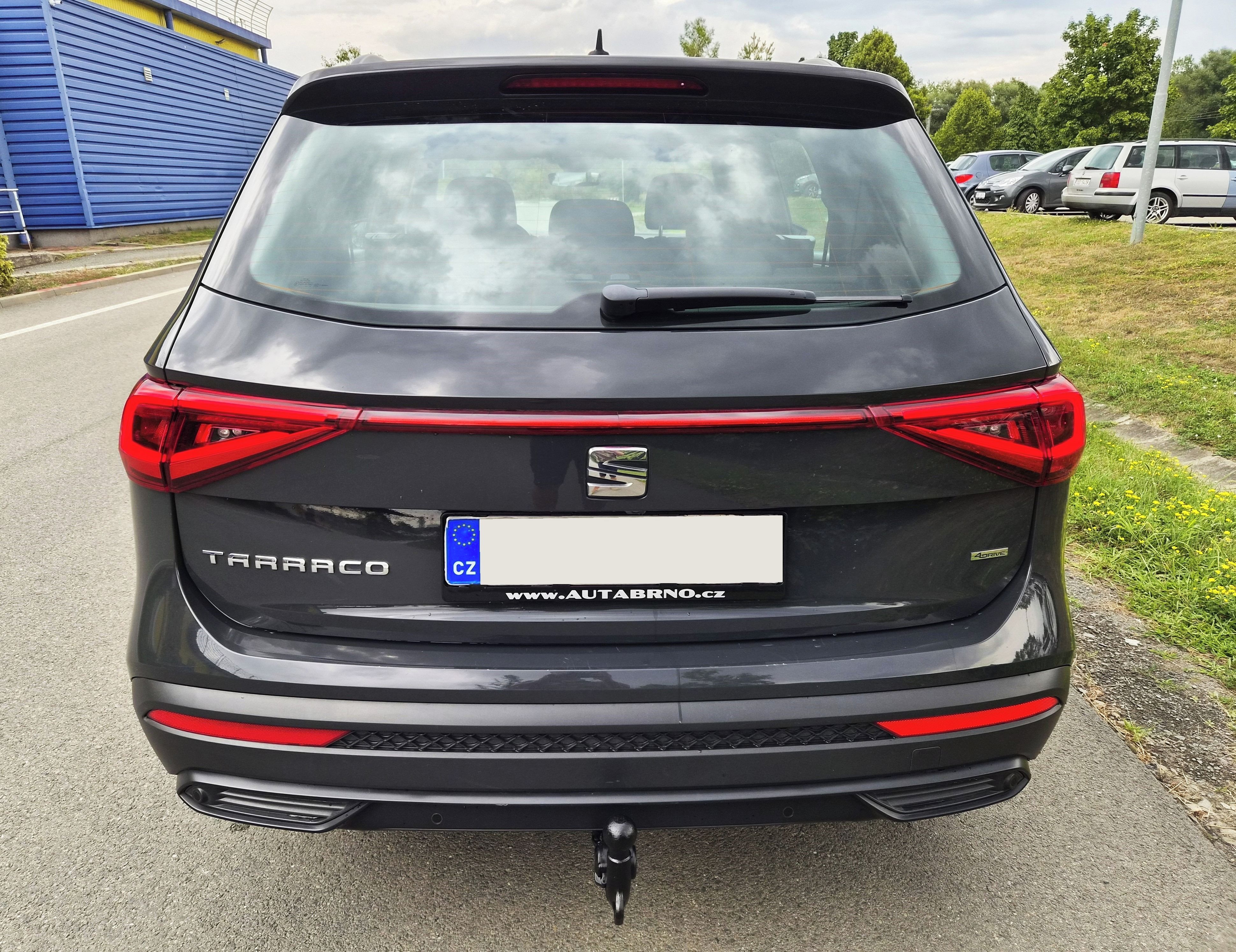 Seat Tarraco, 2.0TDI 4x4 AUT 7MÍST LED TAŽNÉ - fotka 6